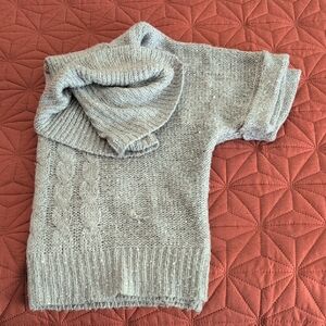 Preswick & Moore Women's Silver Sequin Sweater